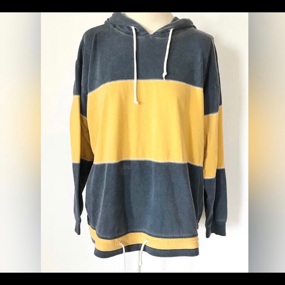 Vintage Tops - Retro VTG 90’s vintage drawstring long-sleeve T
